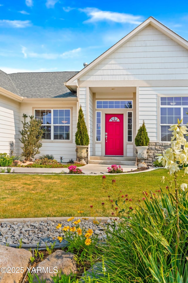 9307 Torrey Pines Ln, Yakima, WA 98908 - property entrance with a lawn