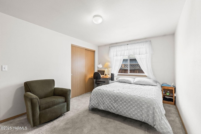 101 Darland Ave, Moxee, WA 98936 - bedroom with carpet floors, a closet, and an office area