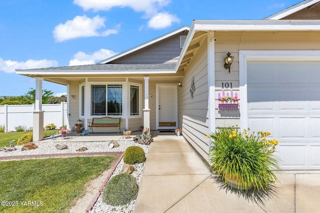 101 Darland Ave, Moxee, WA 98936 - entrance to property with a garage and a porch