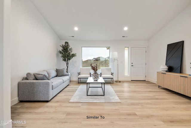 703 Vineyard Street (Phase 2Lot 21) Spec, Grandview, WA 98930 - living area featuring vaulted ceiling, light wood-style floors, baseboards, and recessed lighting