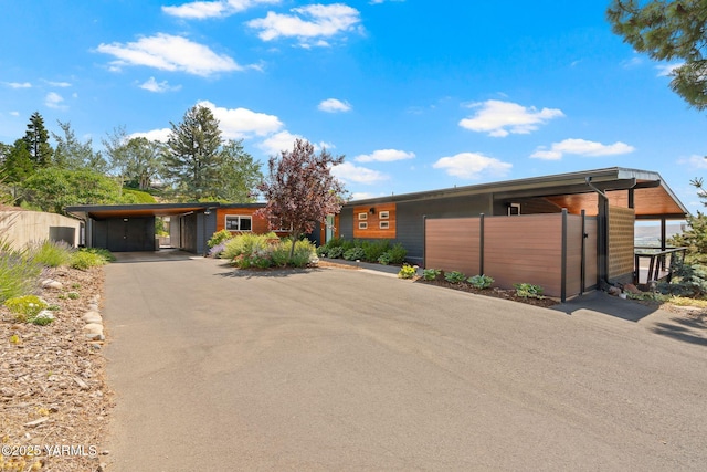 5709 Marilane St, Yakima, WA 98908 - view of front of home with driveway and a carport