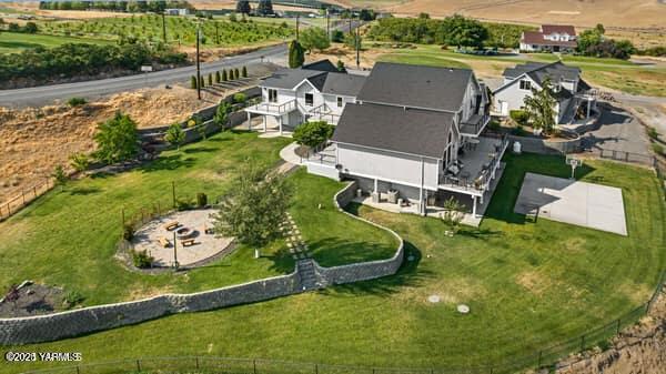 921 Tibbling Rd, Selah, WA 98942 - view of rural area