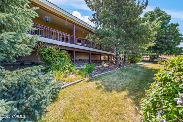 131 Katie Ln, Selah, WA 98942 - view of yard