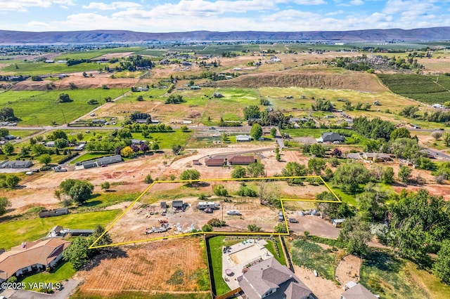 13007 W Barrett Rd, Yakima, WA 98908