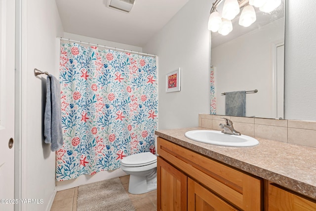 310 W Riverview Ave Unit C, Selah, WA 98942 - bathroom featuring vanity, tile patterned floors, and a shower with curtain