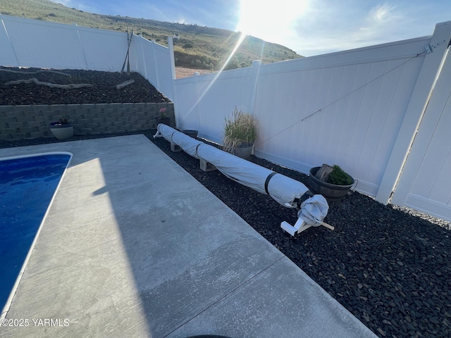 522 Adobe Way, Selah, WA 98942 - view of patio / terrace with a fenced backyard