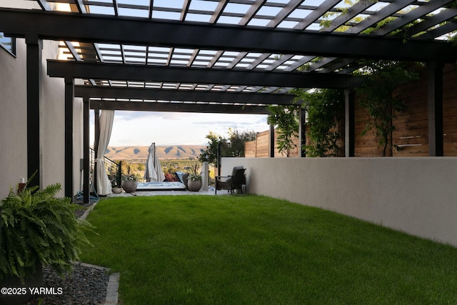 7902 Poplar View Way, Yakima, WA 98908 - view of yard featuring a pergola and a mountain view