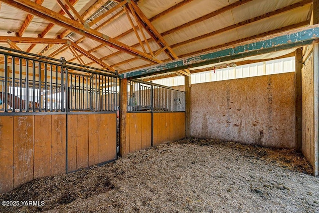 2810 S 79th Ave, Yakima, WA 98903 - view of horse barn