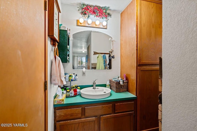 2810 S 79th Ave, Yakima, WA 98903 - bathroom featuring vanity