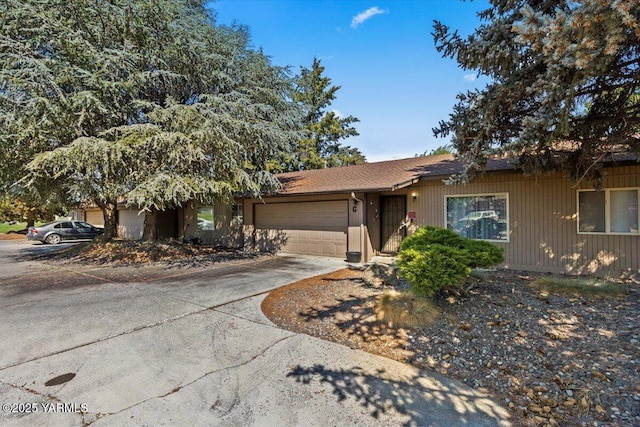 4604 W Nob Hill Blvd, Yakima, WA 98908 - single story home with a garage and driveway