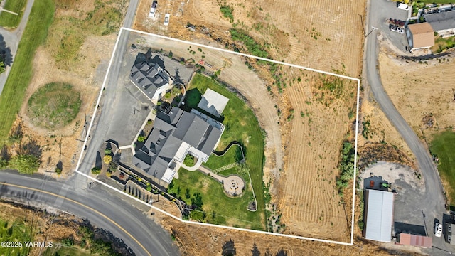 921 Tibbling Rd, Selah, WA 98942 - aerial view of property and surrounding area featuring property boundaries highlighted