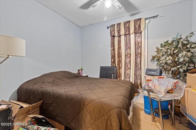 bedroom with carpet flooring and ceiling fan