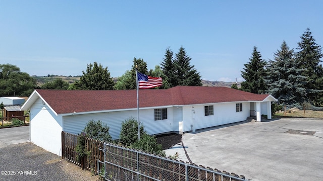 5252 US Highway 12, Yakima, WA 98908 - ranch-style house featuring concrete driveway