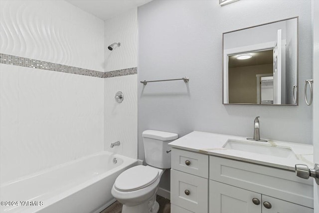 full bath with shower / washtub combination, vanity, and toilet