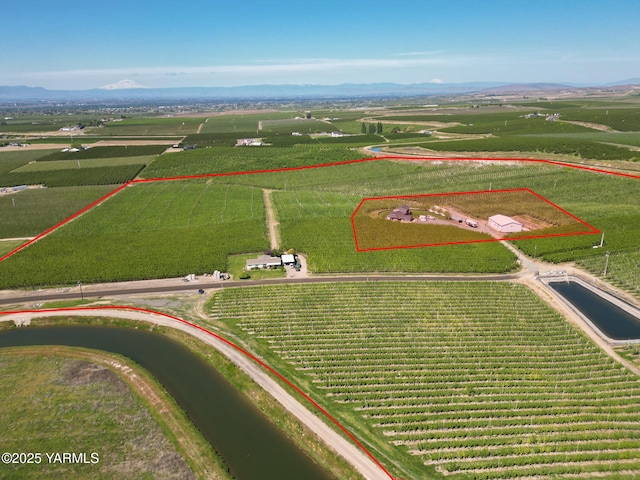 370 Macy Rd, Zillah, WA 98953 - bird's eye view featuring a rural view and a mountain view