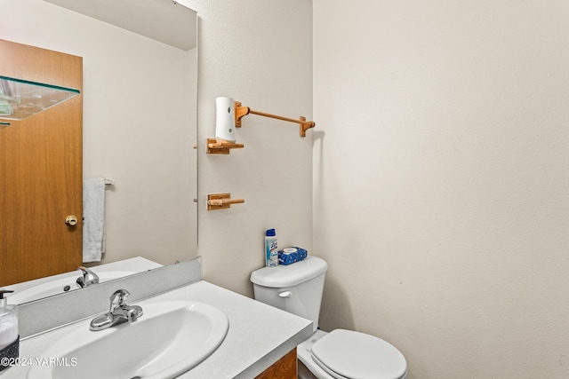 2705 Garrett St, Yakima, WA 98902 - half bath featuring toilet and vanity