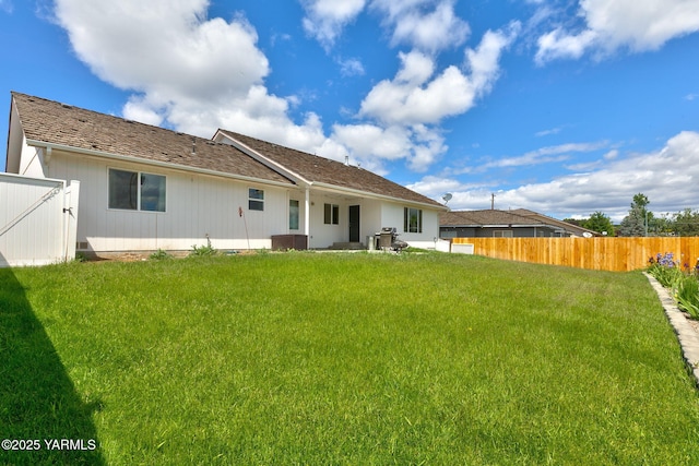 609 Jade Pl, Yakima, WA 98908 - view of back of property