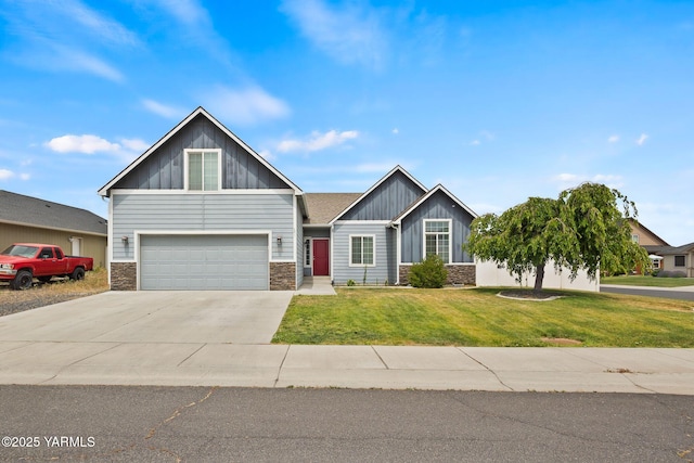 5901 Coolidge Rd, Yakima, WA 98903 - craftsman house with stone siding, board and batten siding, concrete driveway, and an attached garage