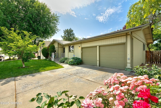 3204 Clinton Way, Yakima, WA 98902 - view of front facade with concrete driveway and a garage
