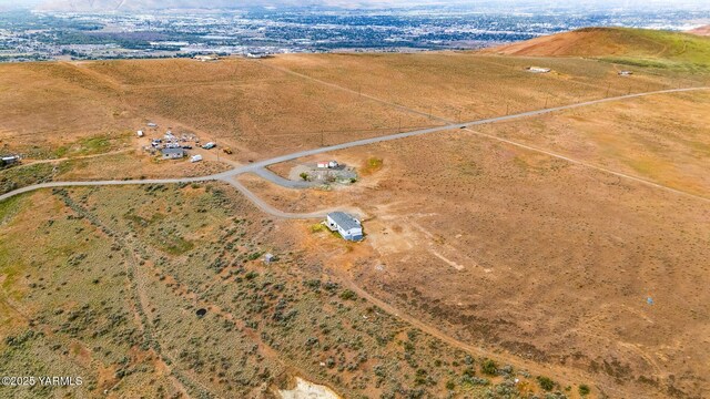 371 Woodward W Rd, Yakima, WA 98901 - photo 10