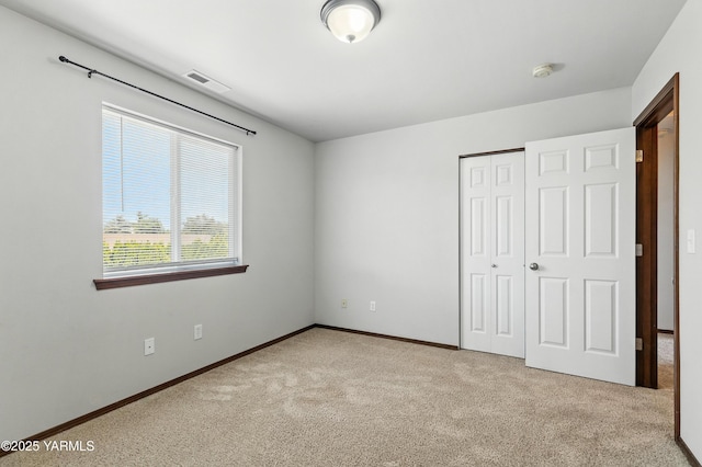 5807 W Whatcom Ave, Yakima, WA 98903 - unfurnished bedroom with carpet and a closet
