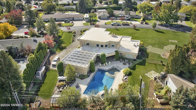 bird's eye view with a residential view