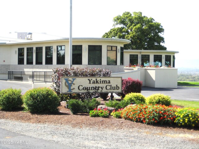 618 Country Club Dr, Yakima, WA 98901 - photo 43
