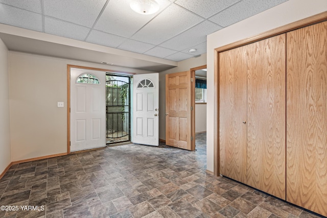 118 Glen Dr, Zillah, WA 98953 - foyer with stone finish flooring and a paneled ceiling