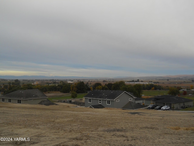 1315 W Ivy Ct, Sunnyside, WA 98944