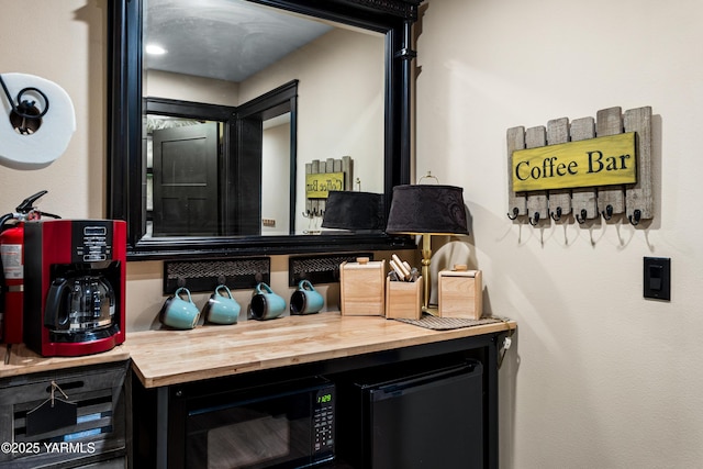 1355 Cook Rd, Yakima, WA 98908 - view of bar