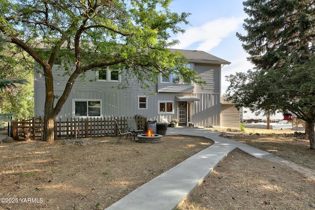 2810 Butterfield Rd, Yakima, WA 98901 - view of front of property with a fire pit and a patio area