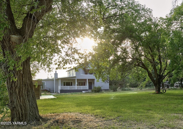 2810 Butterfield Rd, Yakima, WA 98901 - view of grassy yard featuring covered porch