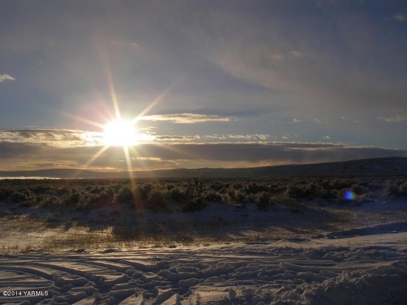 NNA E Pheasant Hill Rd, Yakima, WA 98908 - photo 2