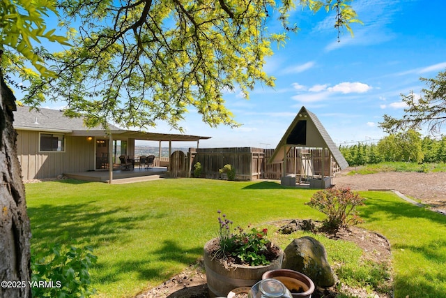 10800 Zier Rd, Yakima, WA 98908 - view of yard featuring a patio