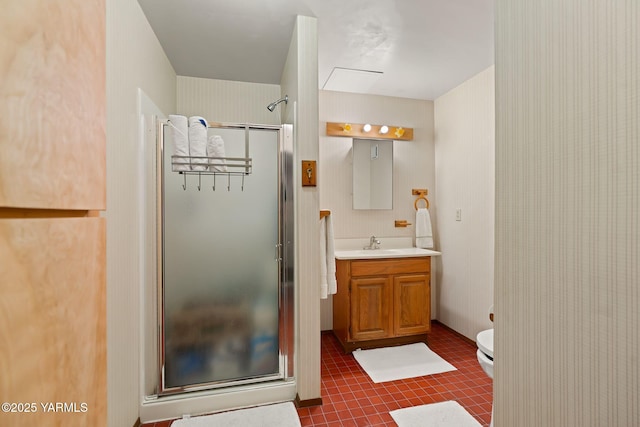 10800 Zier Rd, Yakima, WA 98908 - full bath featuring a shower stall, vanity, and toilet