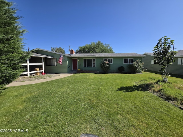 3204 W Viola Ave, Yakima, WA 98902 - view of front of property featuring a front lawn and a chimney