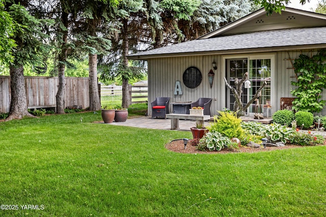 3012 S 79th Ave, Yakima, WA 98903 - view of yard with a patio