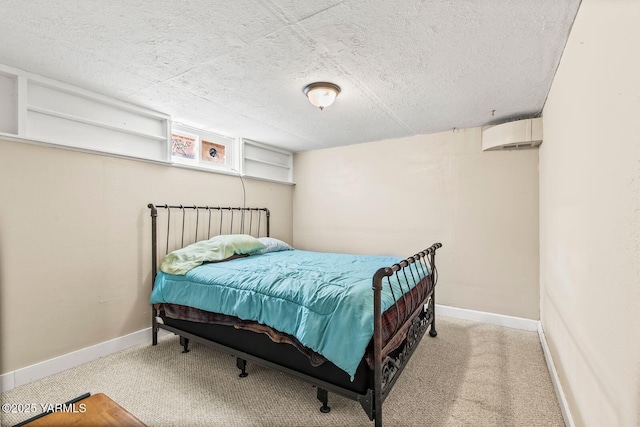 2102 Tieton Dr, Yakima, WA 98902 - carpeted bedroom featuring a textured ceiling and baseboards