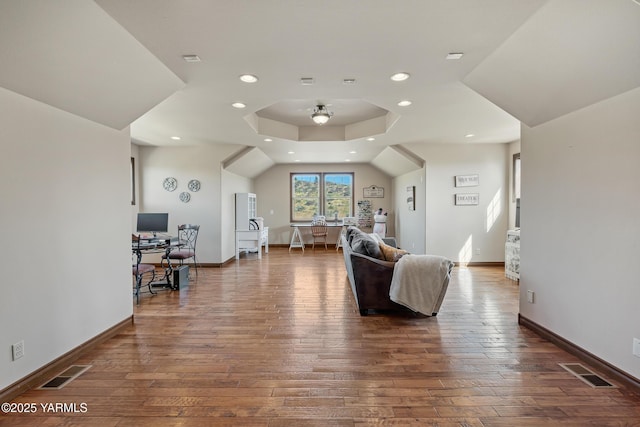 1893 Young Grade Rd, Yakima, WA 98908 - living room featuring hardwood / wood-style flooring, recessed lighting, baseboards, and a ceiling fan