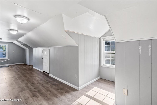 509 N 32nd Ave, Yakima, WA 98902 - bonus room with wood finished floors and vaulted ceiling