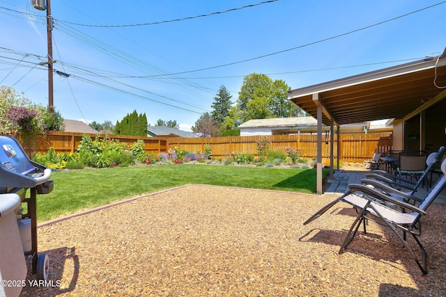 112 N 53rd Ave, Yakima, WA 98908 - view of yard with a patio area