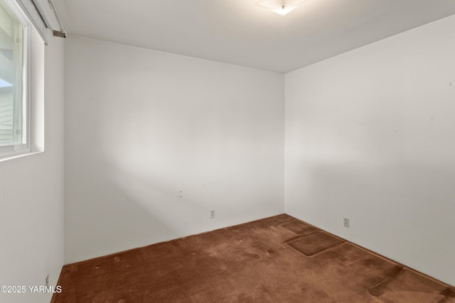6520 Barge St, Yakima, WA 98908 - view of carpeted empty room