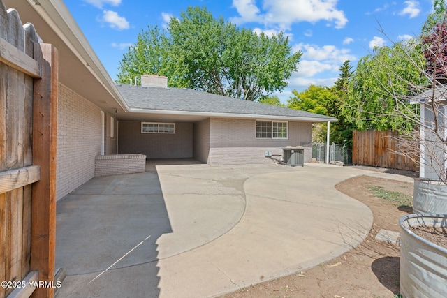 419 S 58th Ave, Yakima, WA 98908 - view of patio with central AC