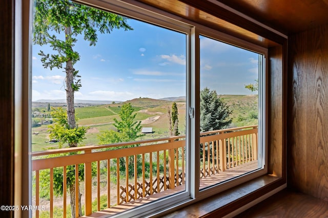451 Pleasant Valley Pl, Yakima, WA 98908 - interior space with a mountain view