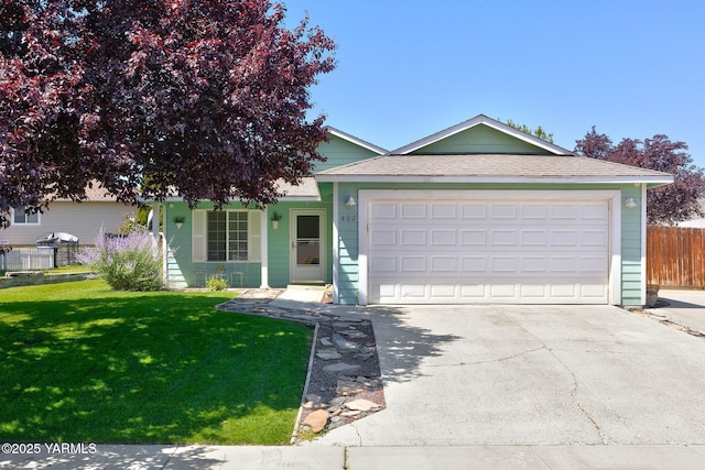 402 N 11th St, Selah, WA 98942 - photo 1