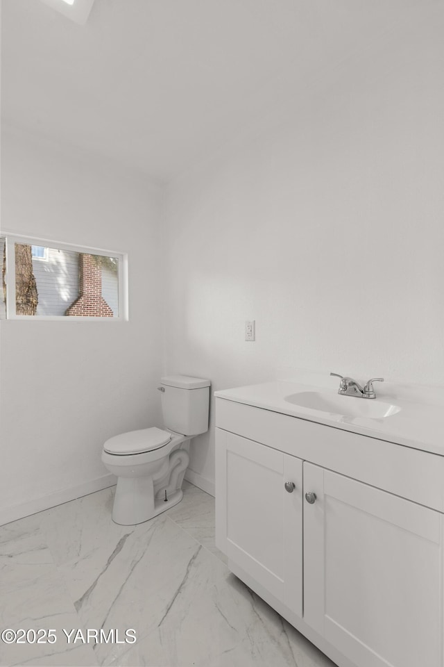 810 S 6th Ave, Yakima, WA 98902 - half bath with vanity and marble look tile flooring