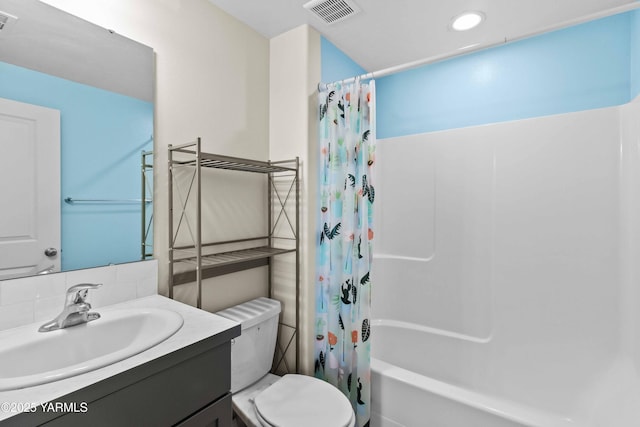 5301 Sage Way, Yakima, WA 98901 - bathroom with vanity, shower / tub combo with curtain, and recessed lighting