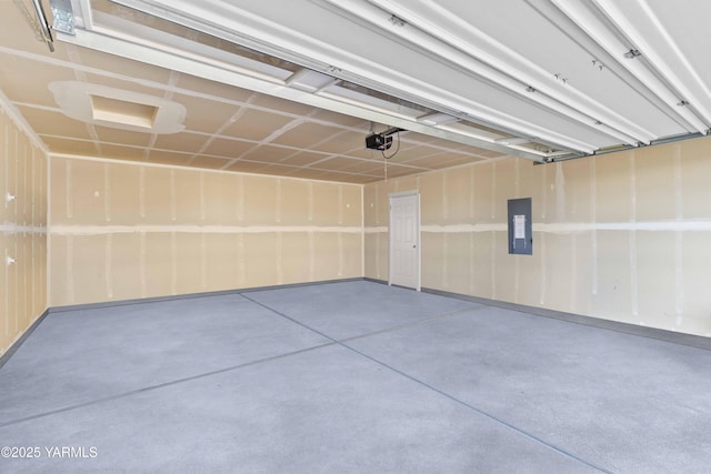 5301 Sage Way, Yakima, WA 98901 - garage featuring a garage door opener and electric panel