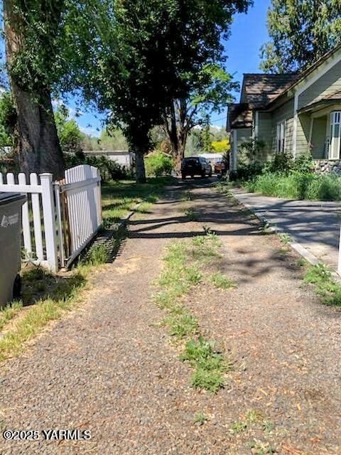 2704 S 85th Ave, Yakima, WA 98903 - photo 19