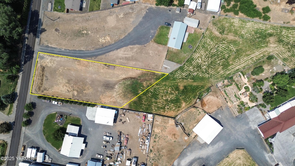 273 S Kershaw Dr, Yakima, WA 98908 - photo 1